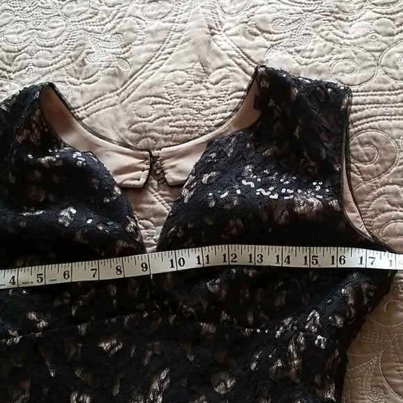 BCBG, Sleeveless sequins dress - Picture 9 of 10